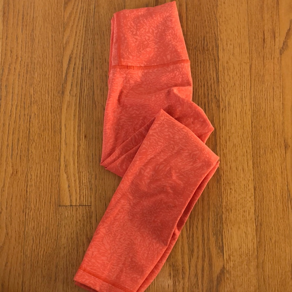LULULEMON WUNDER UNDER TRAIN 23”
